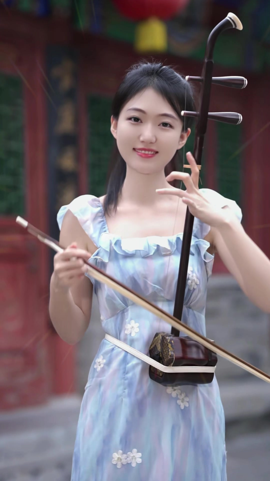 青少年二胡比赛有什么地方，少年二胡大赛视频