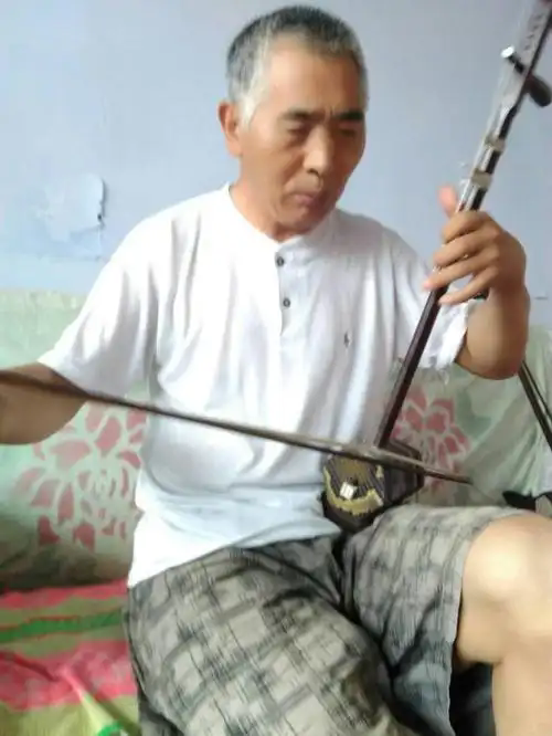 二泉映月二胡曲良宵，宋飞良宵二泉映月二胡教学视频