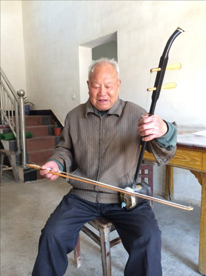 哪里有制作二胡的厂家，二胡厂家直销